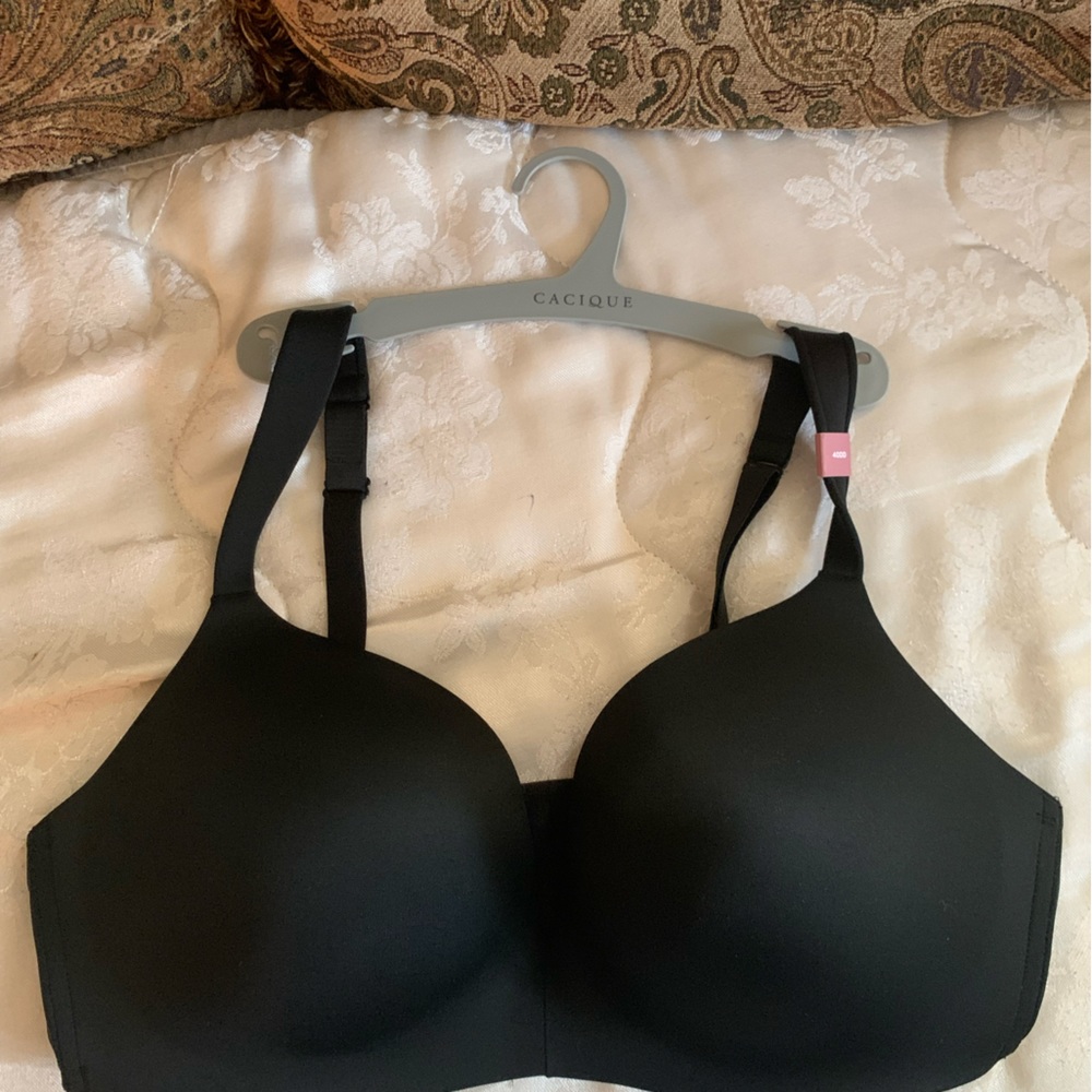 Cacique Bra by Lane Bryant, size 40DD, brand new, black, with tag